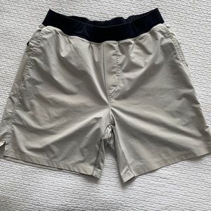 Fabletics Franchise Short Linerless 7”
